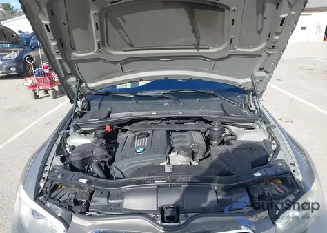 2011 BMW 328I из США, поврежденный, VIN WBADW7C52BE727563